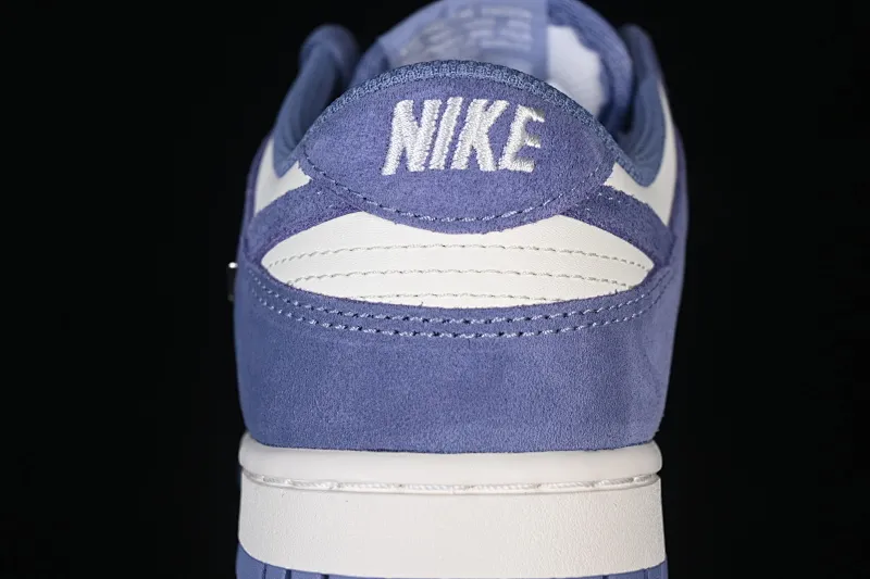 All Categories Nk SB Dunk Series Nk SB Dunk Low Low-top sneakers Nike SB Dunk Low Year of the Horse Blue and White Low-top casual sneakers IB4417-103